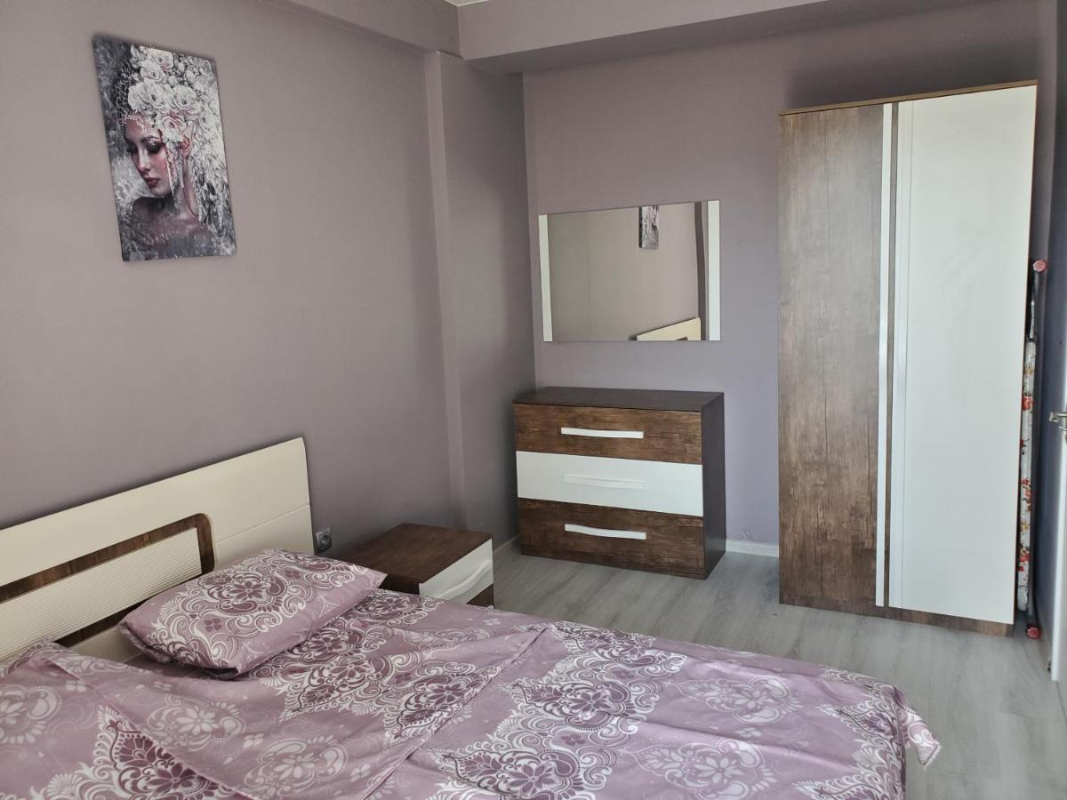 Cozy 1-Bedroom Unit In Tbilisi, With Amazing View Экстерьер фото