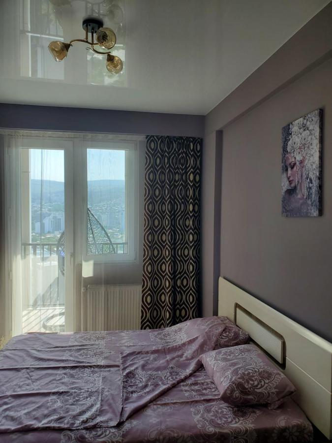 Cozy 1-Bedroom Unit In Tbilisi, With Amazing View Экстерьер фото