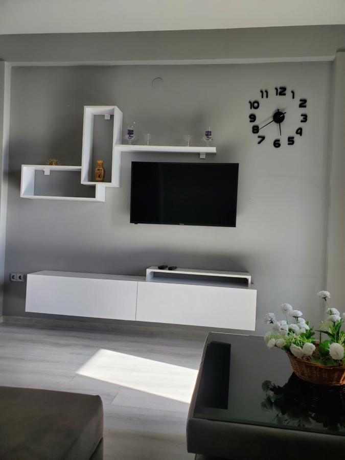 Cozy 1-Bedroom Unit In Tbilisi, With Amazing View Экстерьер фото