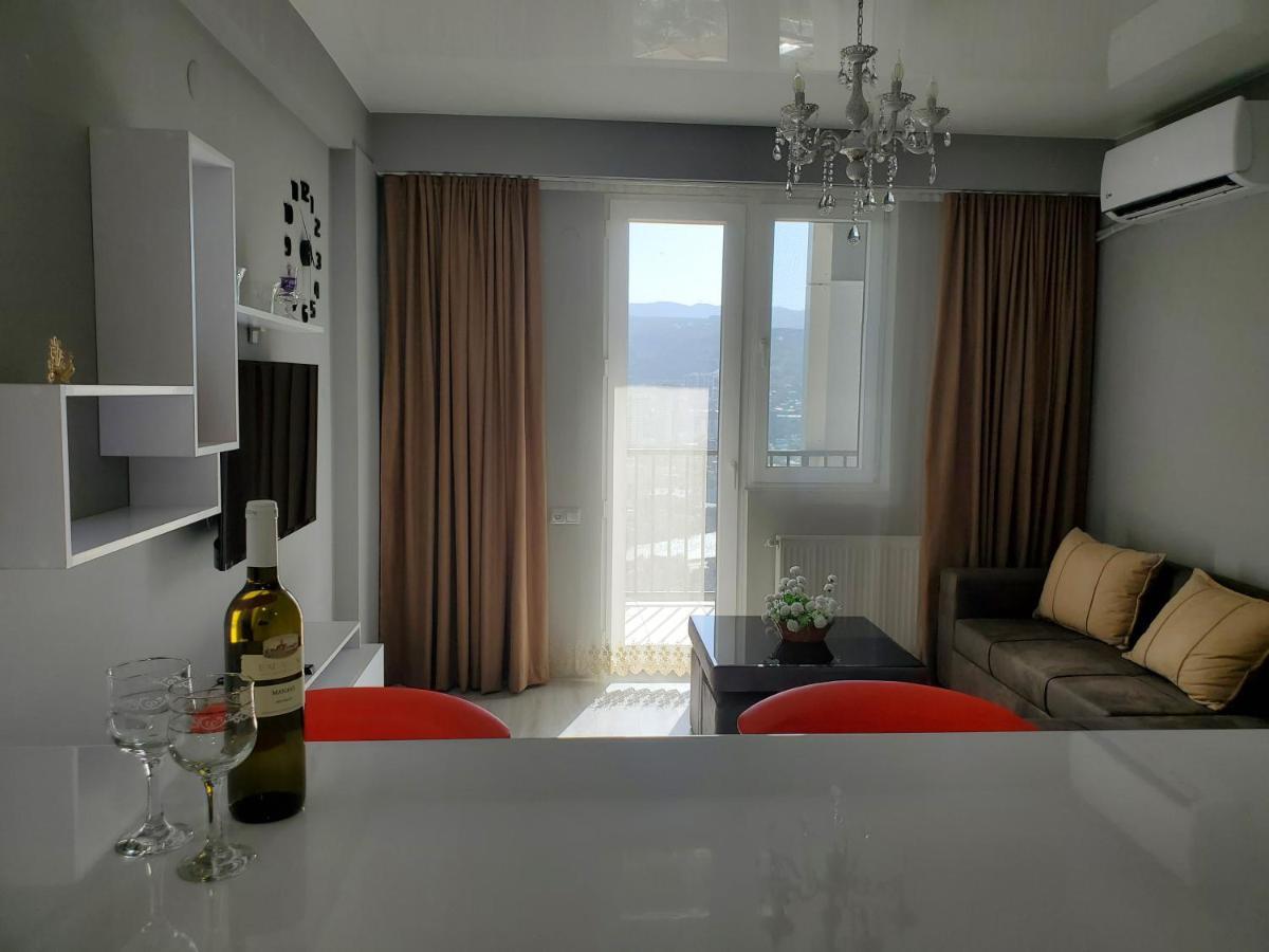Cozy 1-Bedroom Unit In Tbilisi, With Amazing View Экстерьер фото