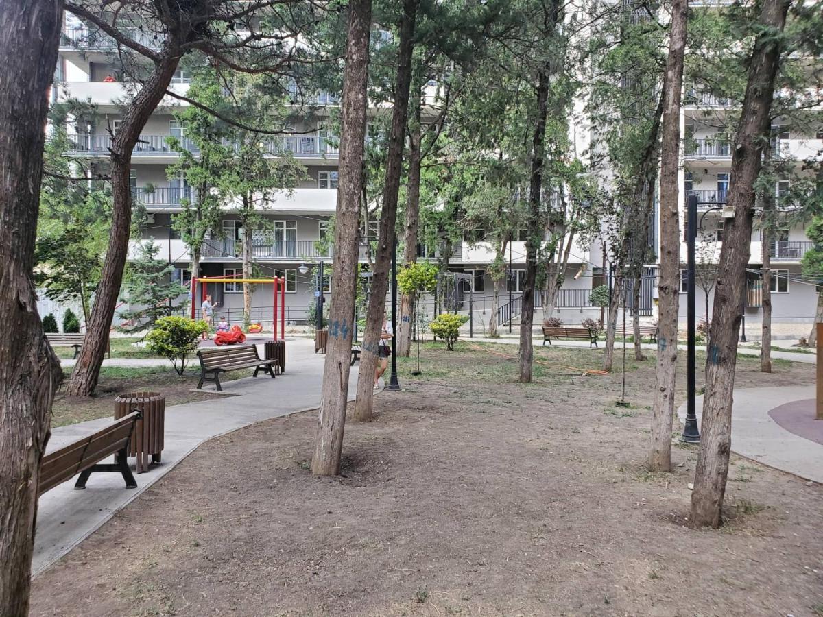 Cozy 1-Bedroom Unit In Tbilisi, With Amazing View Экстерьер фото